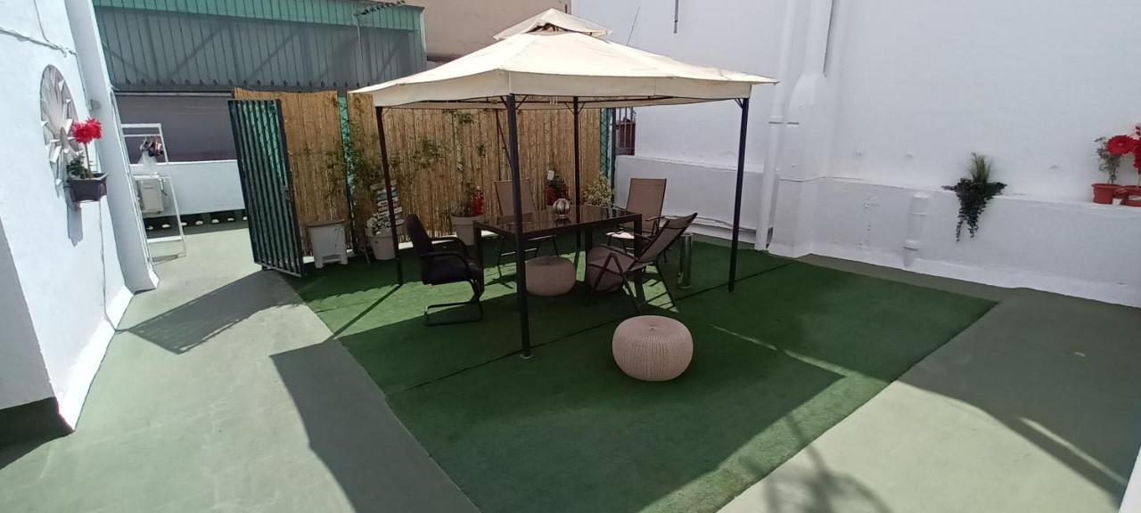 Atico Guadalquivir - Touristic Loft With Terrace Apartamento Sevilla Exterior foto